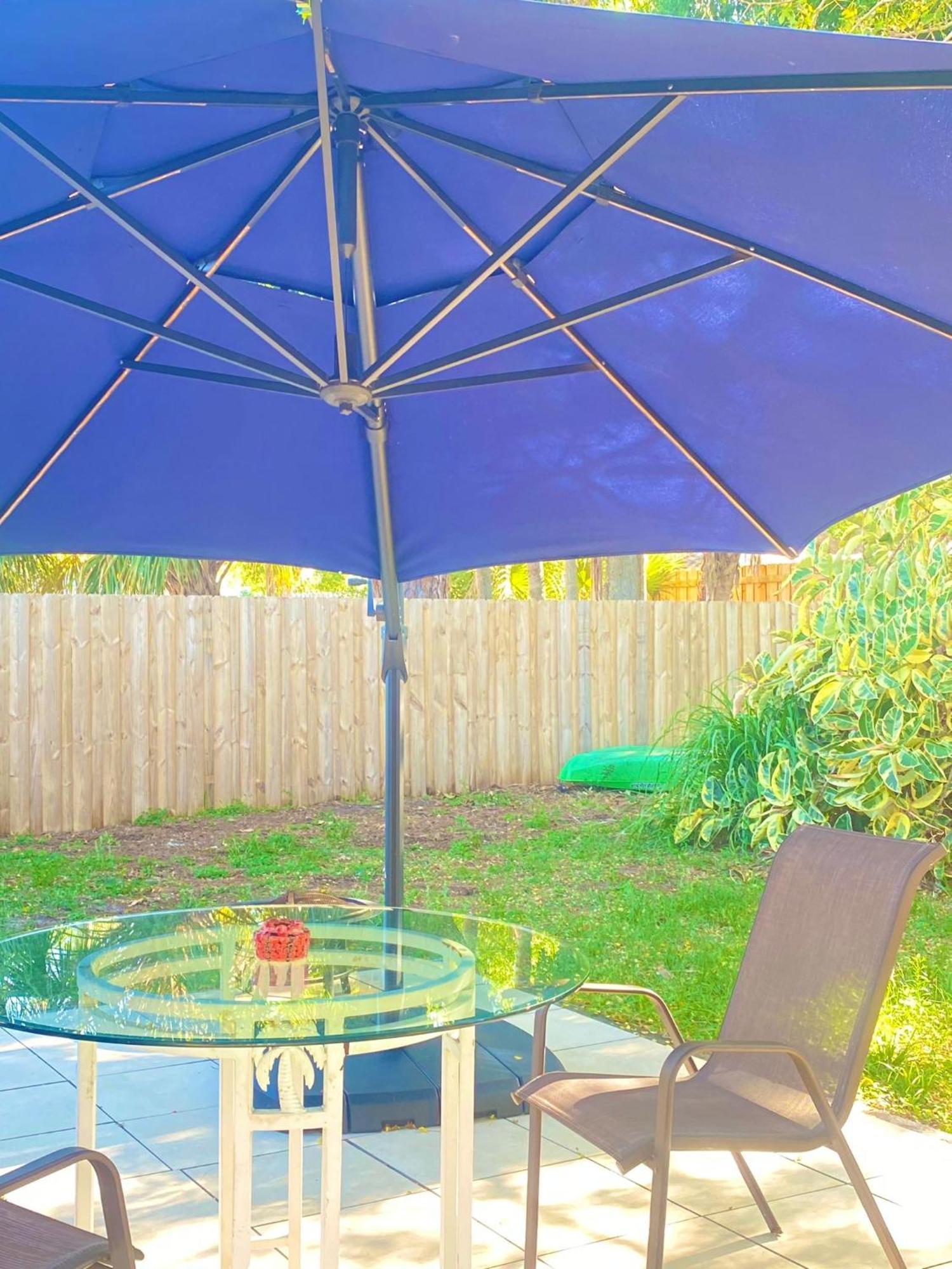 Cozy Studio Only 10 Minutes By Car Of Siesta Key Sarasota Exterior foto